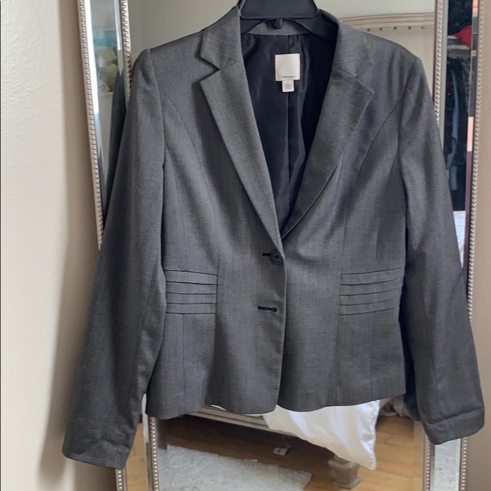 Really cute blazer like new